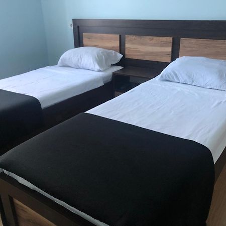 Hotel Mirage Урекі Екстер'єр фото