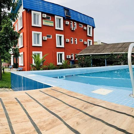 Hotel Mirage Урекі Екстер'єр фото