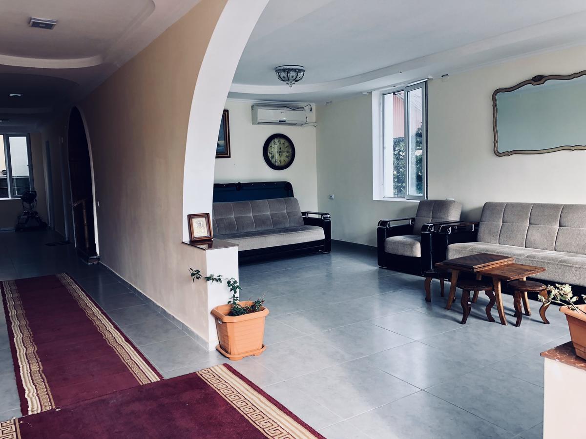 Hotel Mirage Урекі Екстер'єр фото